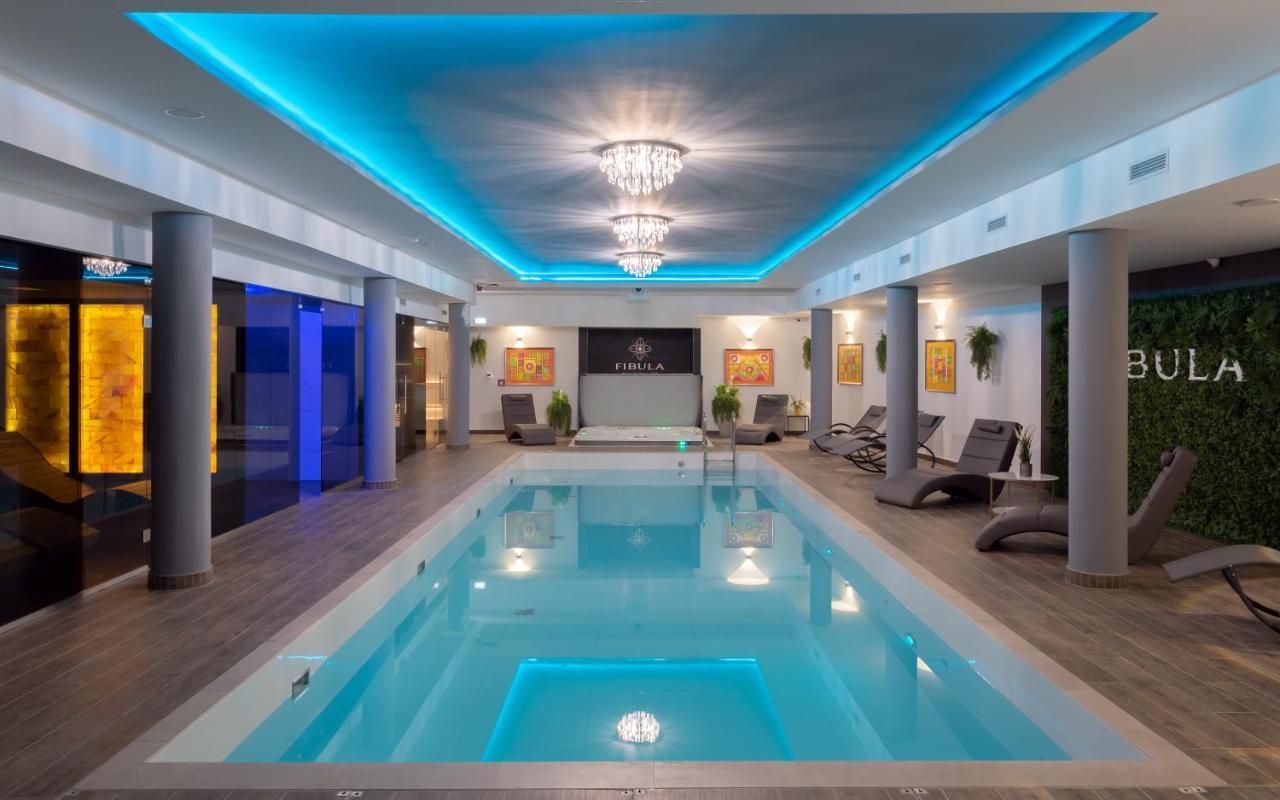 Fibula Residence Hotel & Wellness - Adults Only Pécs Exteriör bild