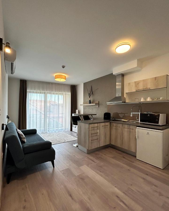 Fibula Residence Hotel & Wellness - Adults Only Pécs Exteriör bild